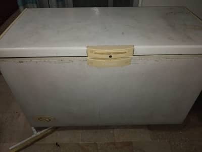 Waves wdf 315 single door deep freezer 420L