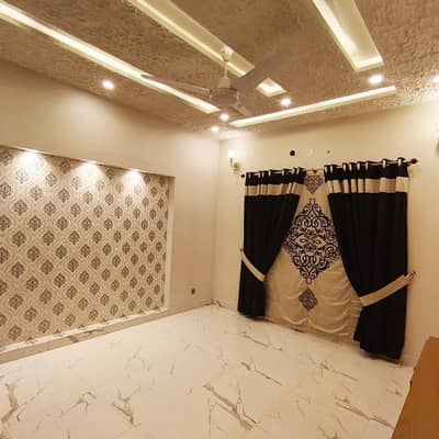 10 Marla Full House For Rent In Bahria Town Lahore Good Location