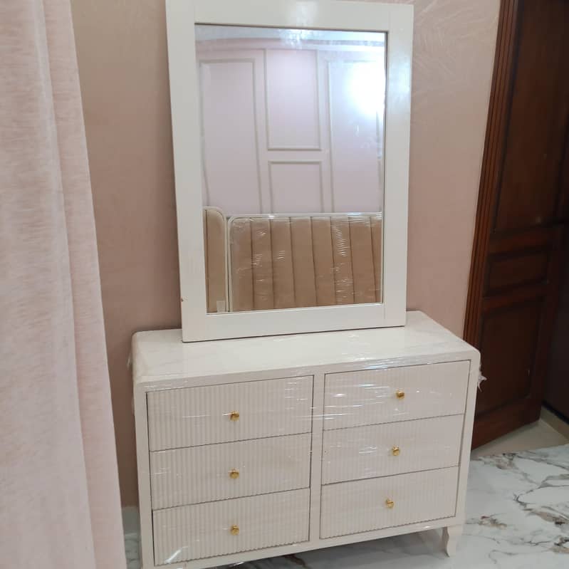 bed set with sethi 2