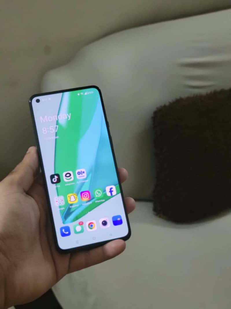 One Plus 9 9