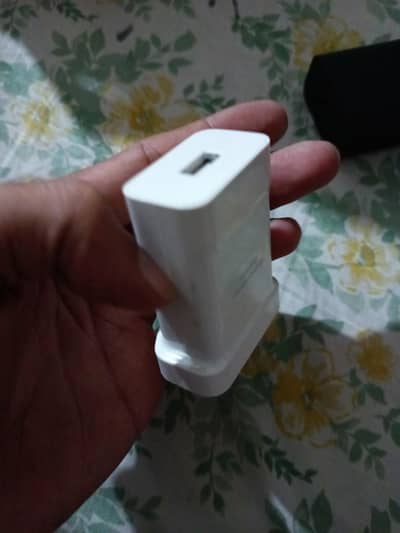 100% original charger Huawei 3 pin apple 3 pin Samsung LG