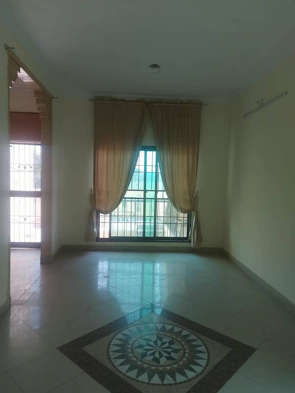 7.5 Upper Portion Paying Guest 6