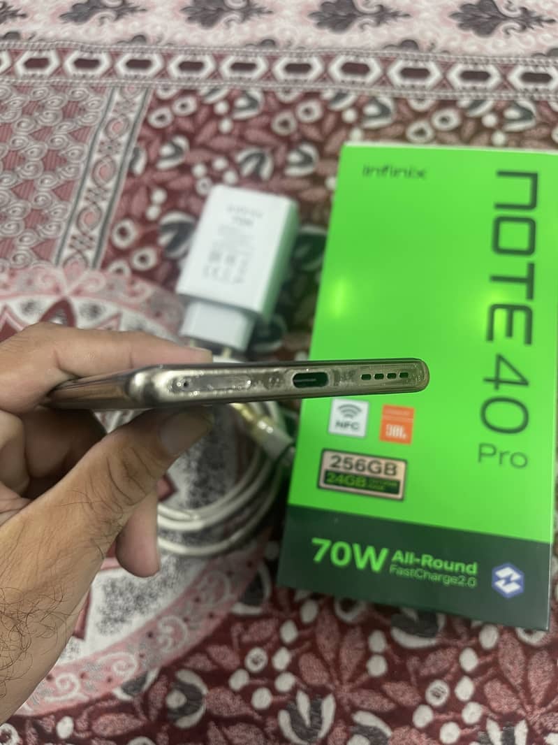 Infinix Note 40 Pro 1
