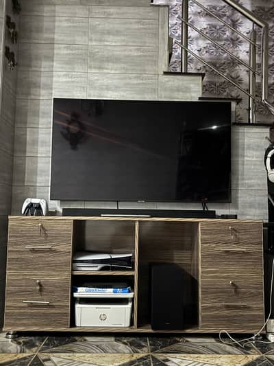 Smart Samsung 55 inches LED AU7000 UHD for Sale