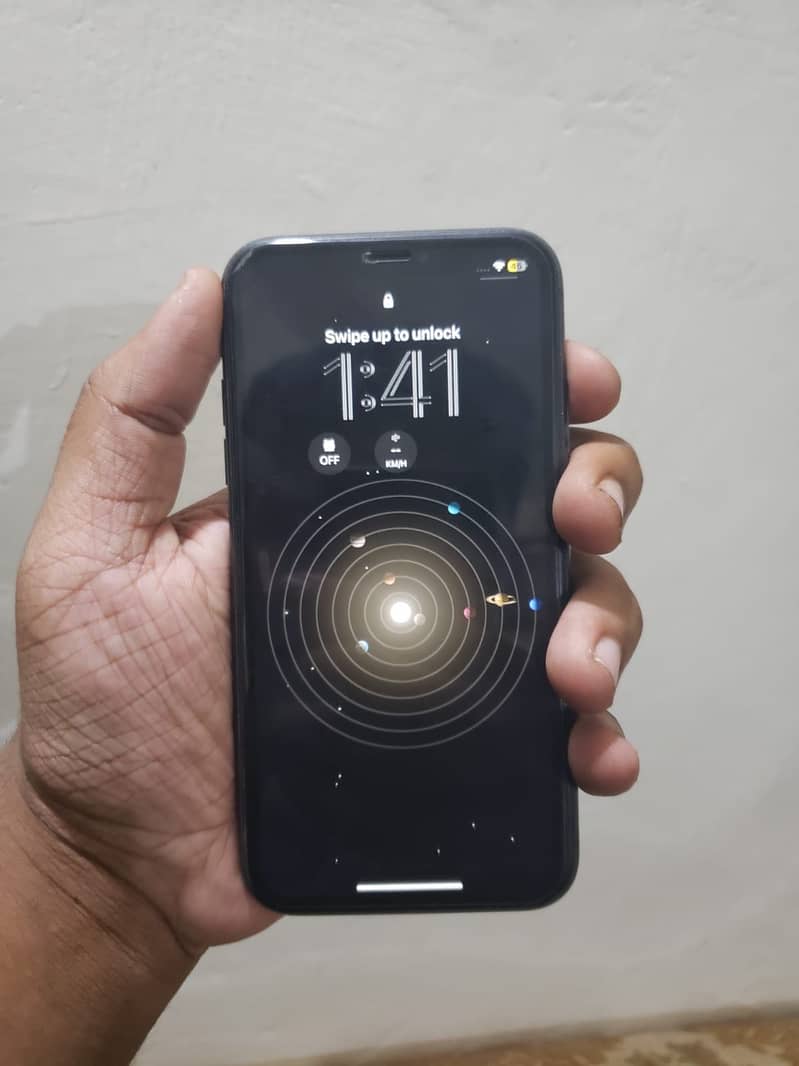 Apple iPhone 11 0