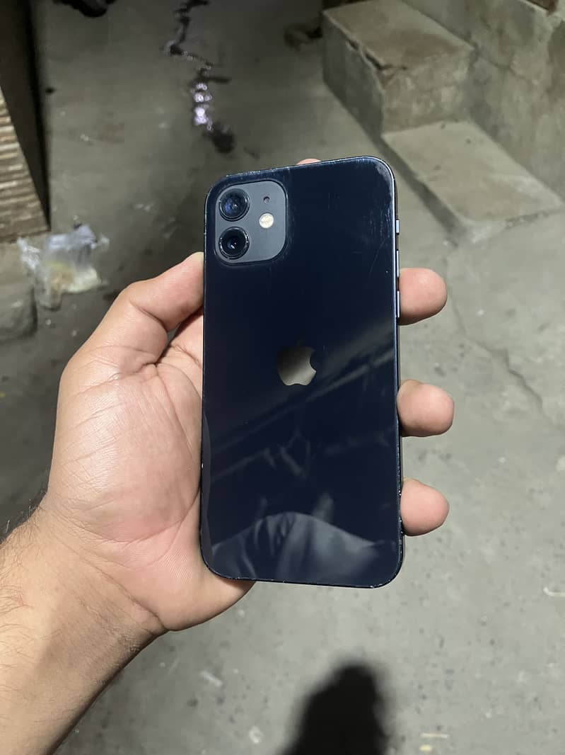Apple iPhone 12 0