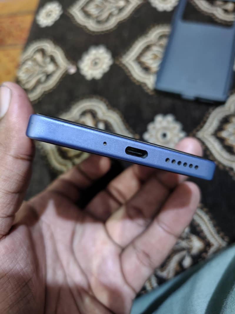 Xiaomi Redmi Note 13 Pro 3