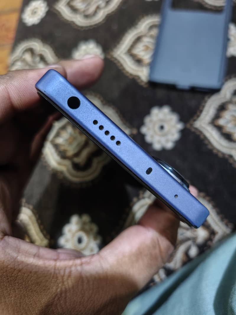 Xiaomi Redmi Note 13 Pro 4