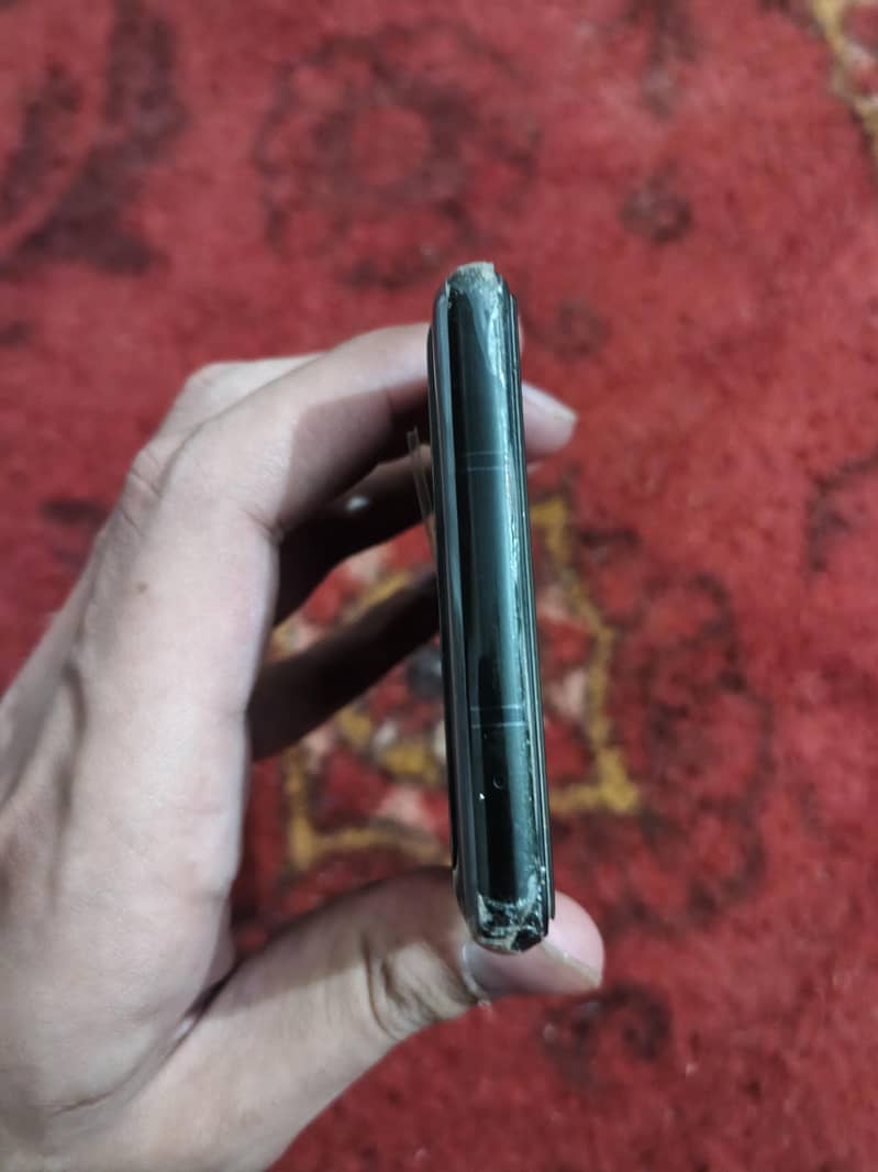 Google Pixel 6a 4