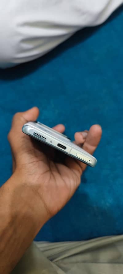 Xiaomi Mi 11 ultra 12gb ram 512gb rom h no box no charger