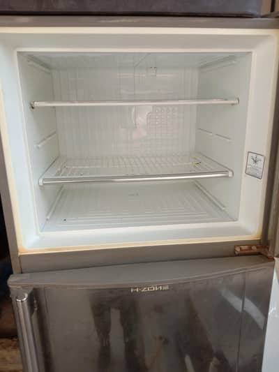 Dawalnce Fridge Medium size
