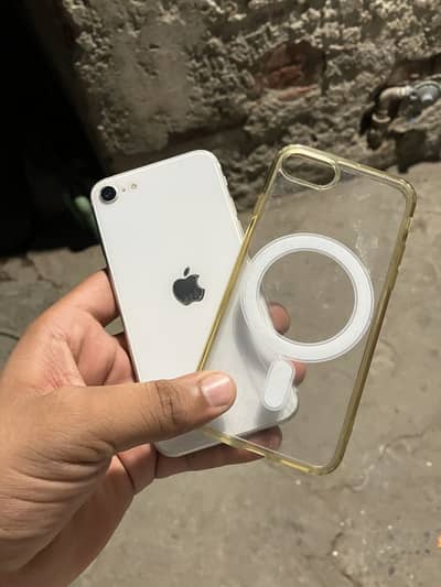 Apple iPhone SE