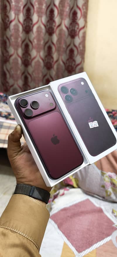 Apple iPhone 18 Pro Max// brand new// sim time // warranty// with box