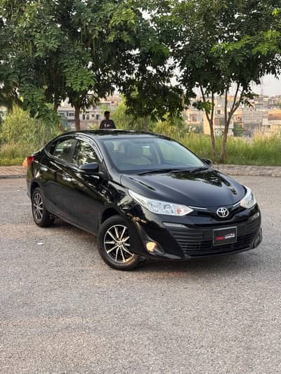 Toyota Yaris 2021 ATIV X 1.5 Full Option total genuine for sale