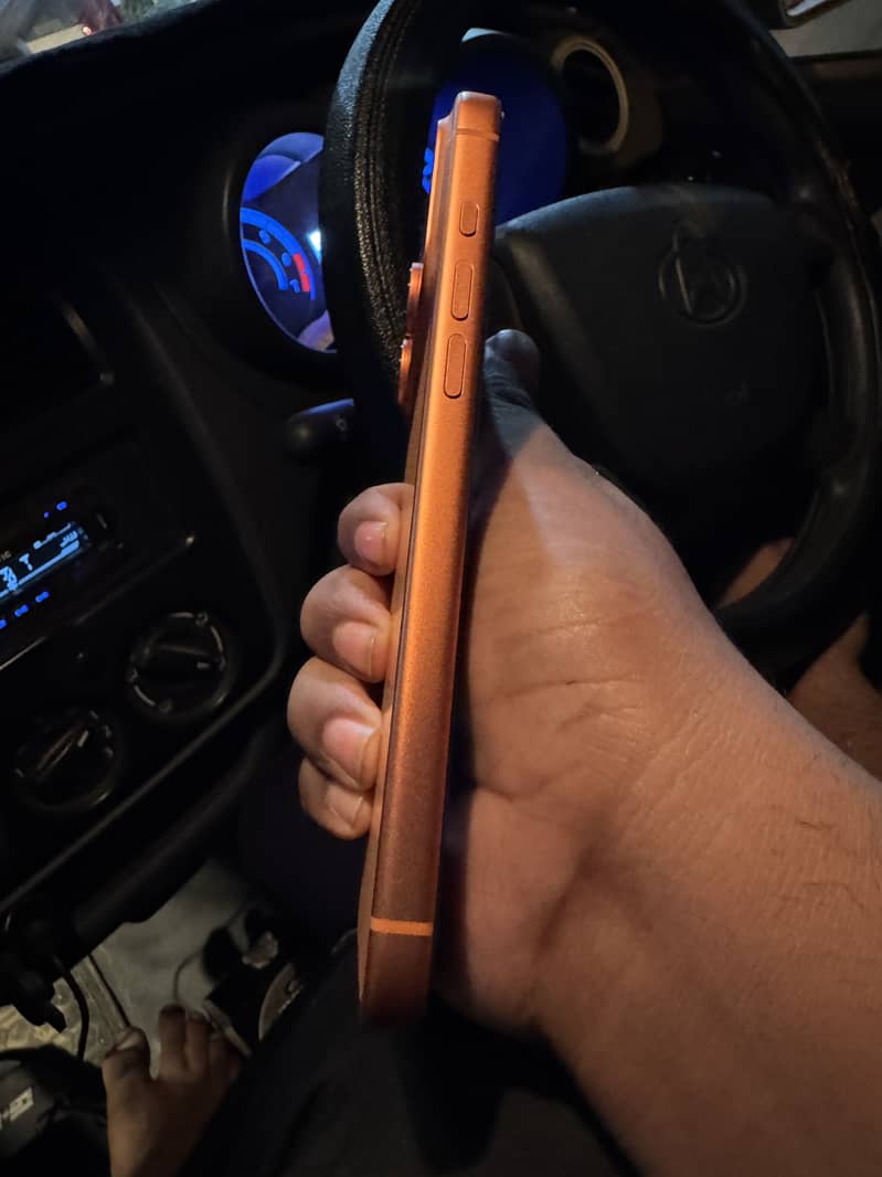 Apple iPhone 17 Pro Max 7