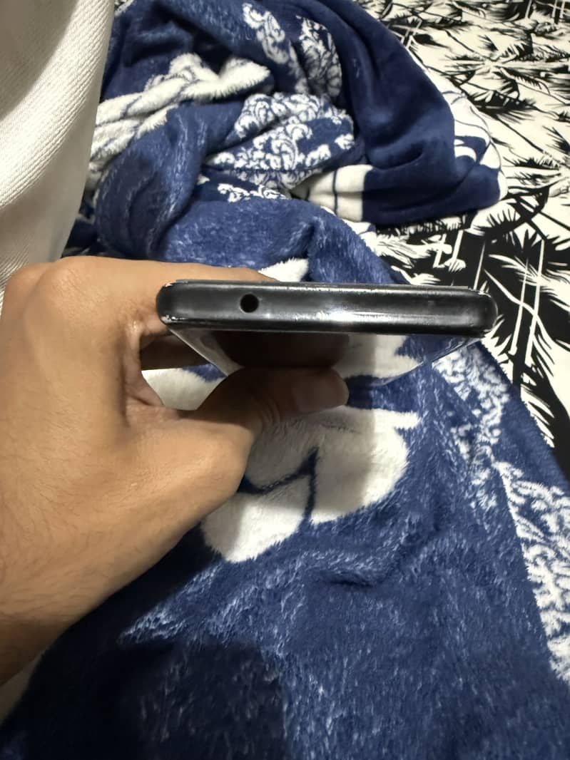 Motorola Edge Plus 2