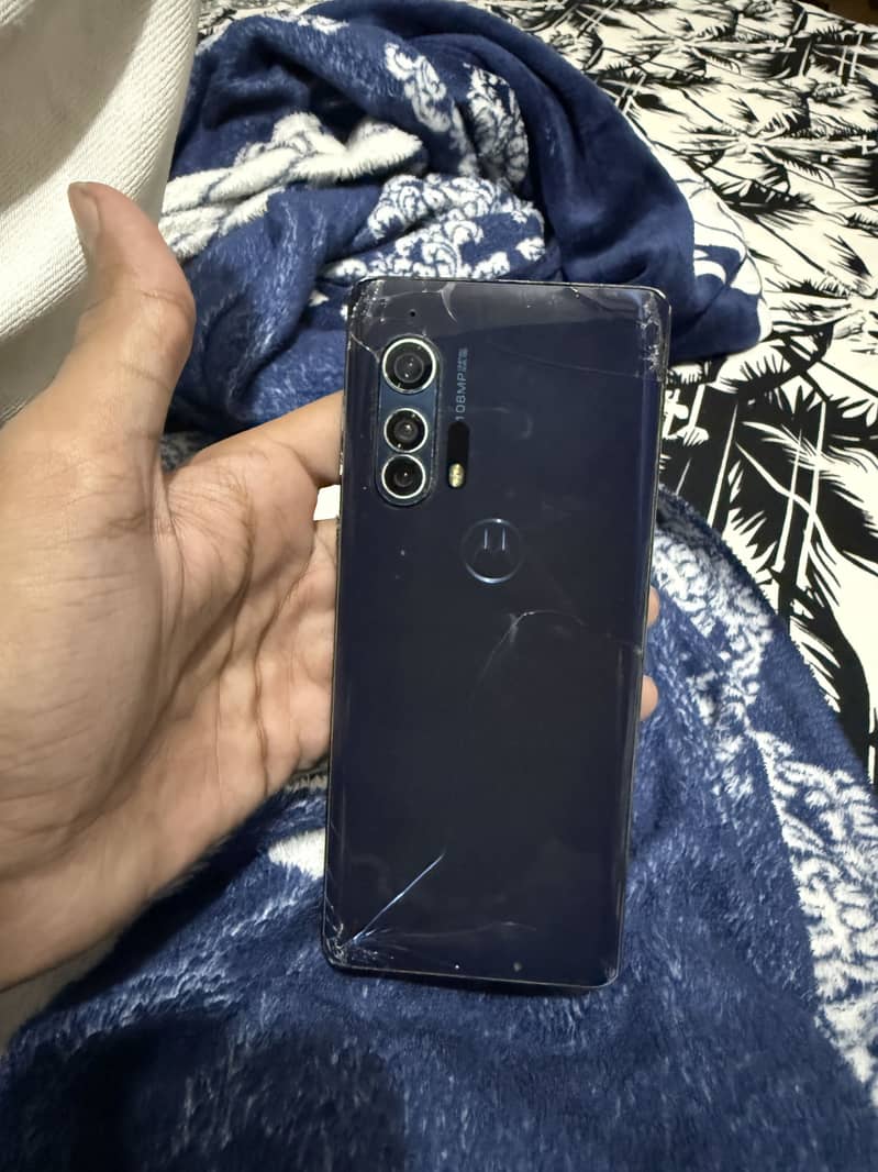Motorola Edge Plus 5