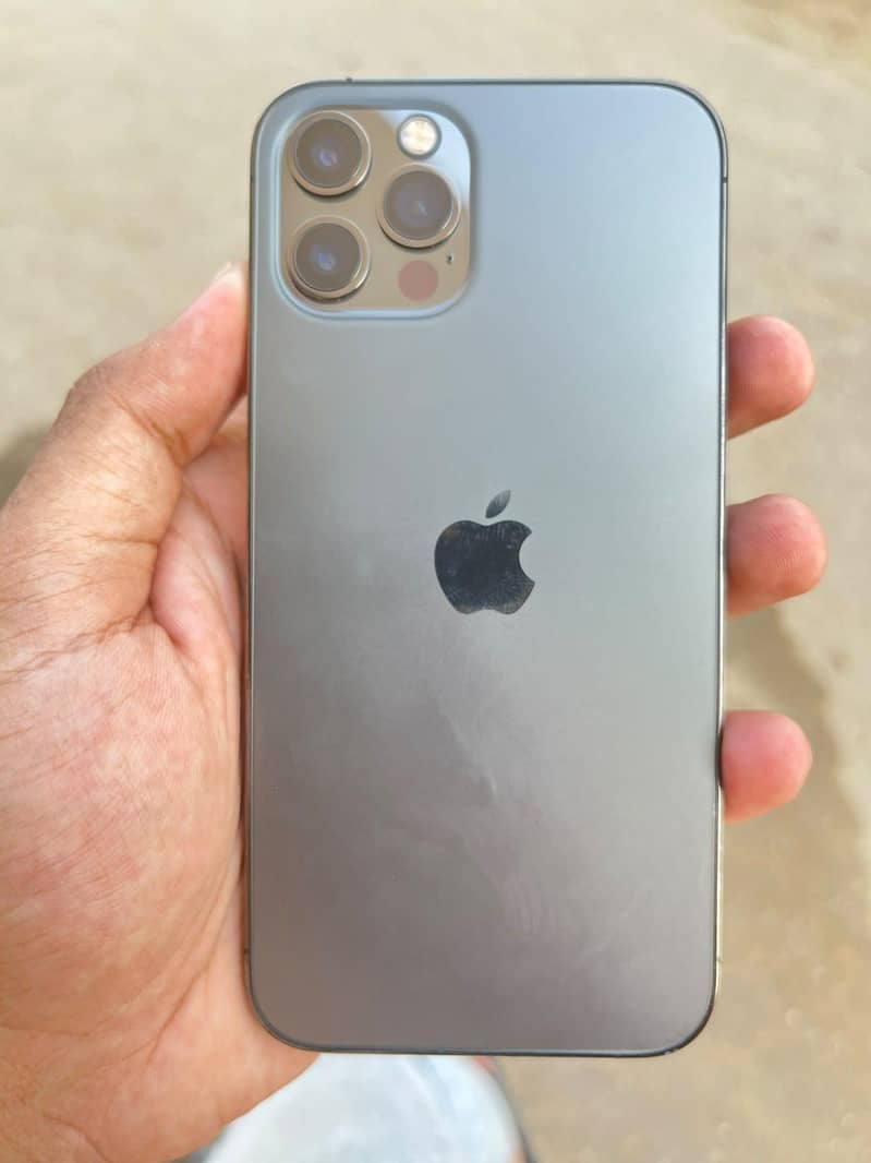 Apple iPhone 12 Pro 0