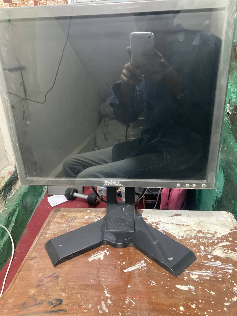 Dell 17 inch 0
