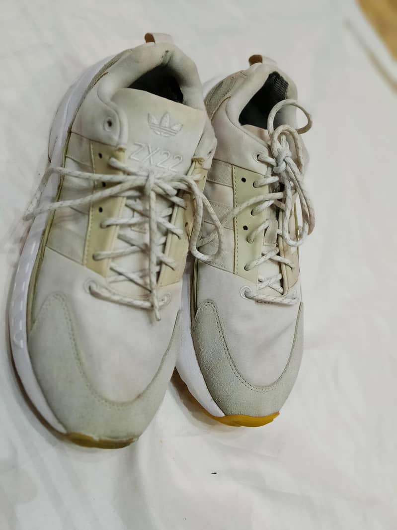 used shoes 4