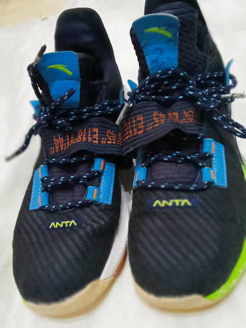 used shoes 12