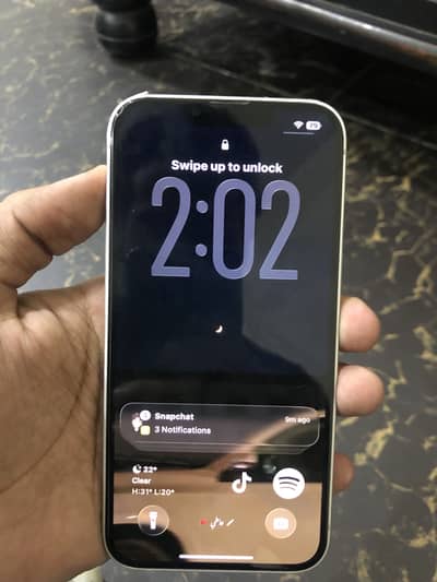 Apple iPhone 16e
