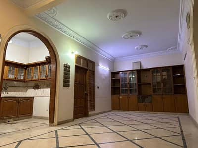 Silent Commercial Space for Rent in Prime Location of Gulistan-e-Johar, Block 15, 240 Sq. Yards, First Floor with 3 Bedrooms and a Large Hall on the Second Floor, No Gas, Water or Electricity Issues.