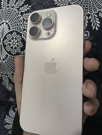 Apple iPhone 16 Pro Max