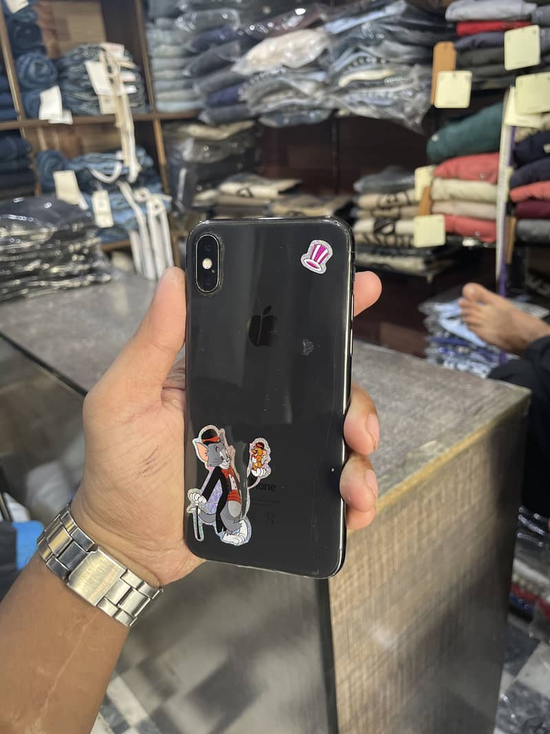 Apple iPhone X 0