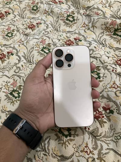 Apple iPhone 16 Pro (FU)