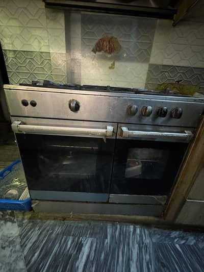 izone cooking range