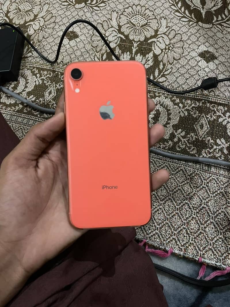 Apple iPhone XR 3