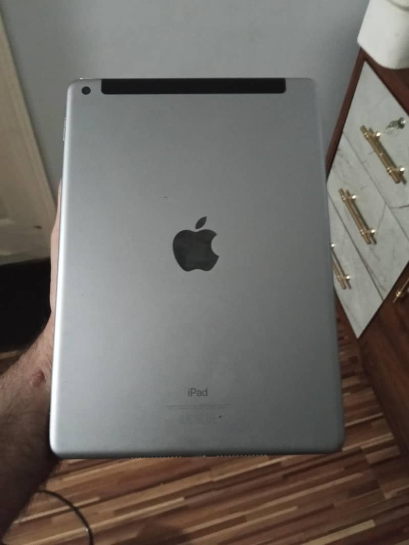 apple ipad 6th generation 5