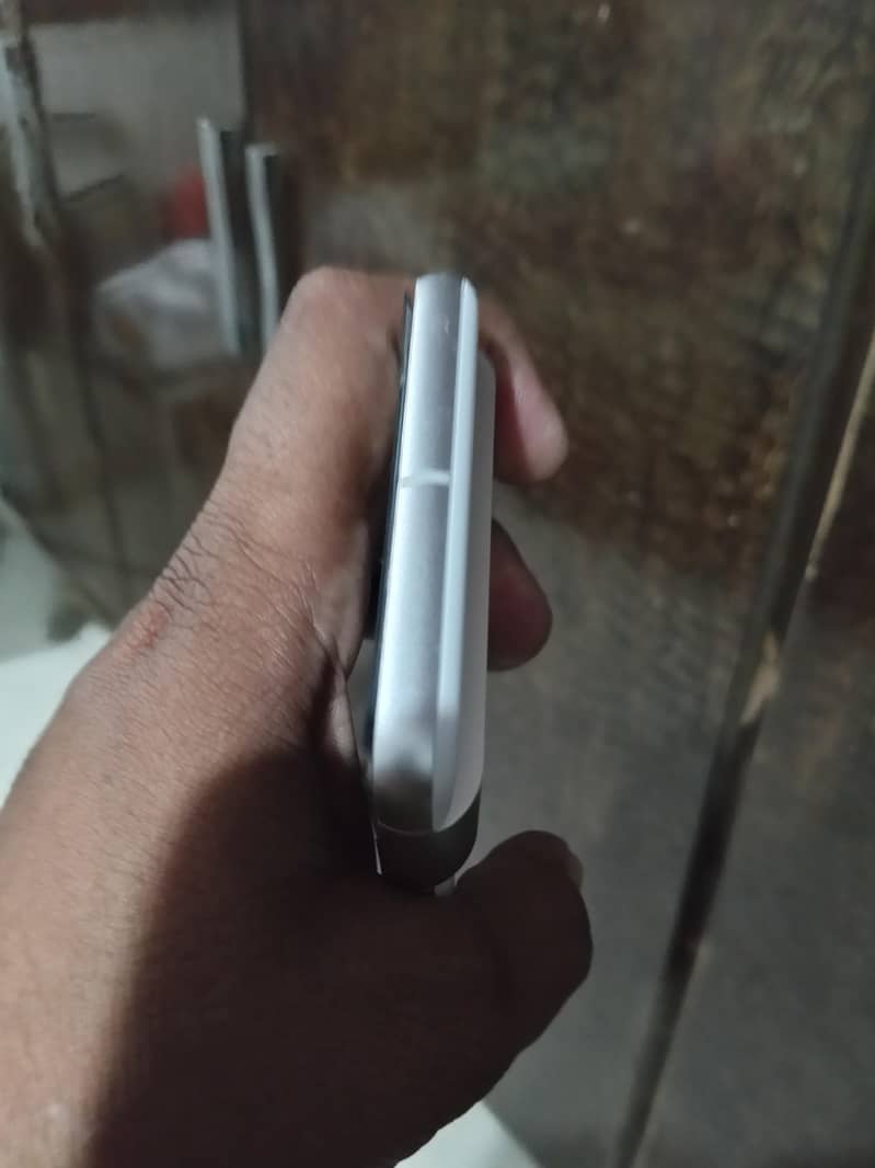 Google Pixel 7 3