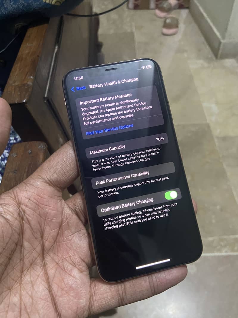Apple iPhone XS 6