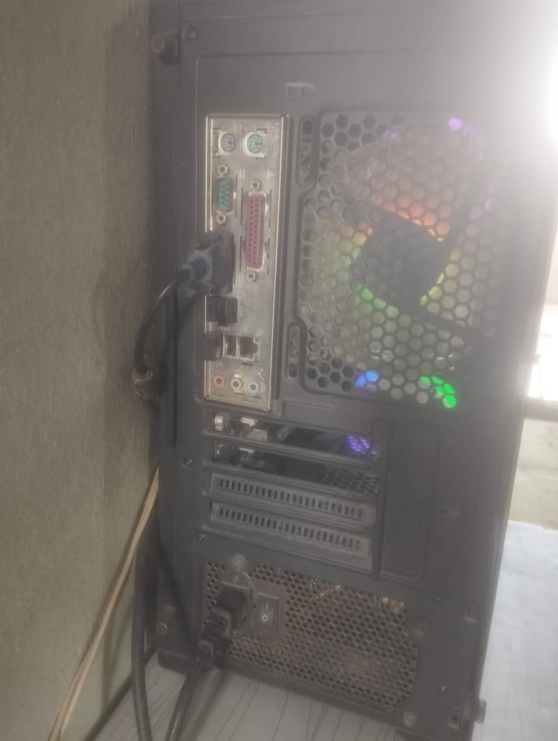 gaming computer 4