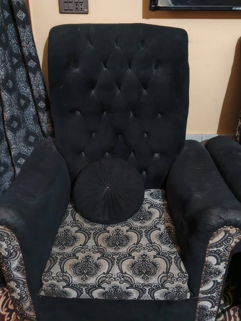 4 seater sofas 1