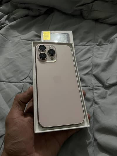 Apple iPhone 16 Pro Max