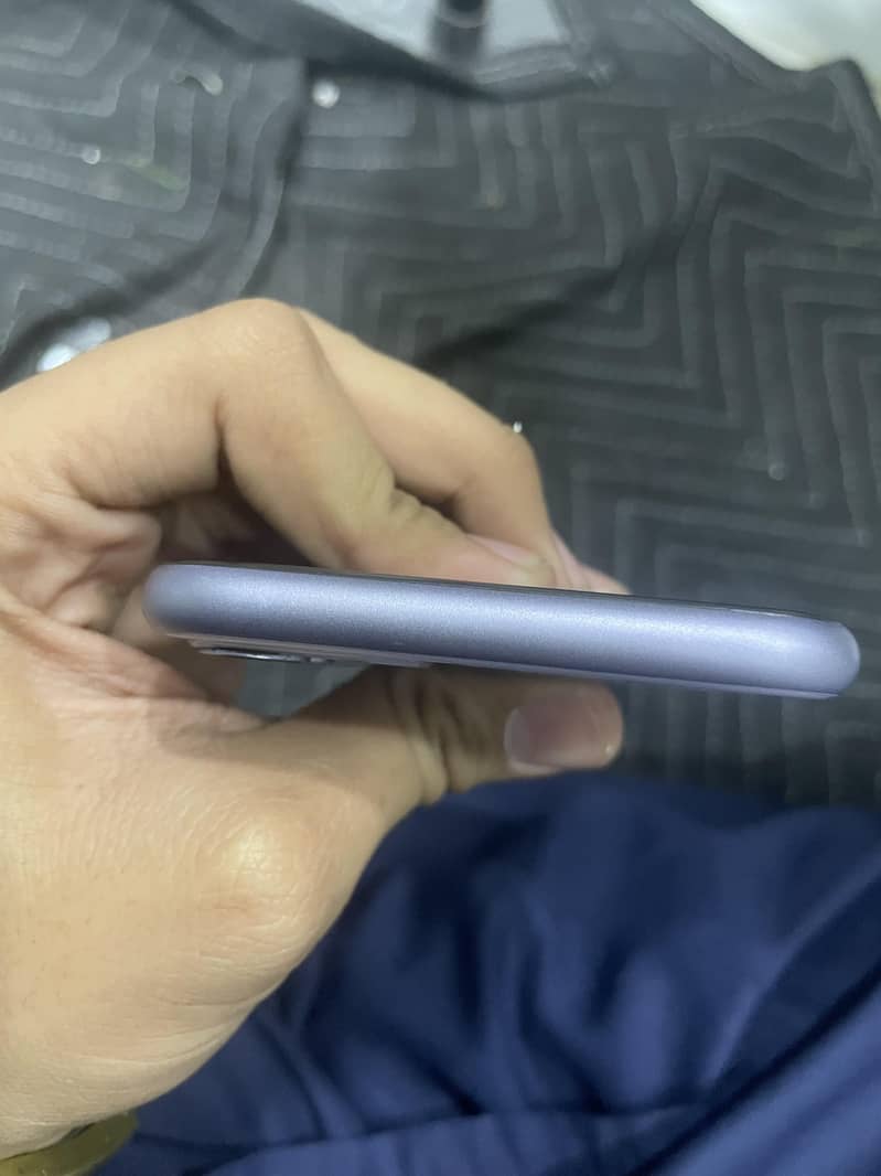 Apple iPhone 11 1