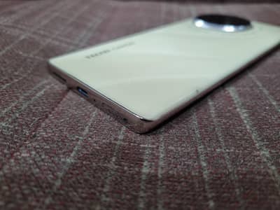 Tecno CAMON 30S 8+5/256 Gb official approved with box