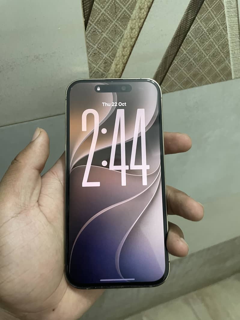 Apple iPhone 14 Pro 4