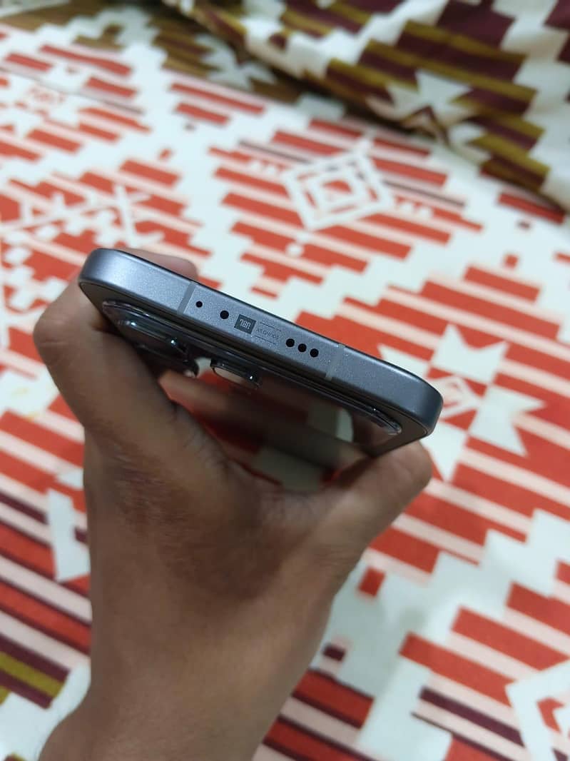 Infinix Note 60 4