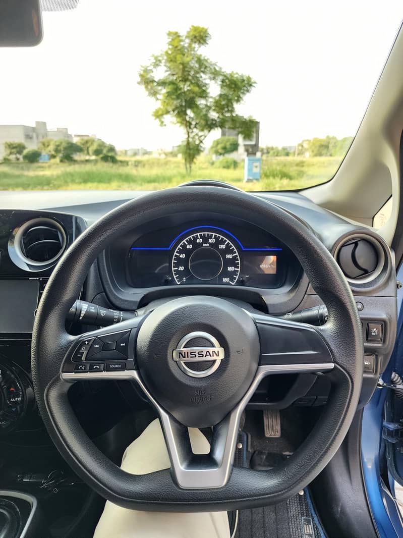 Nissan Note E Power 2017 12