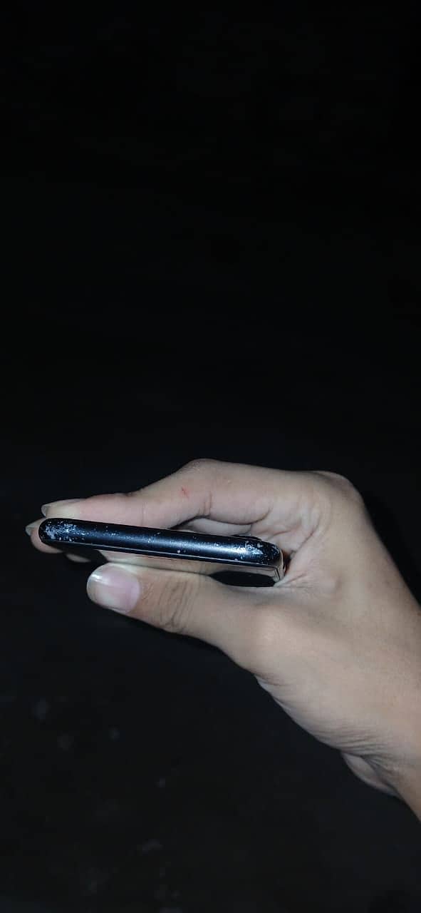 Apple iPhone 7 4