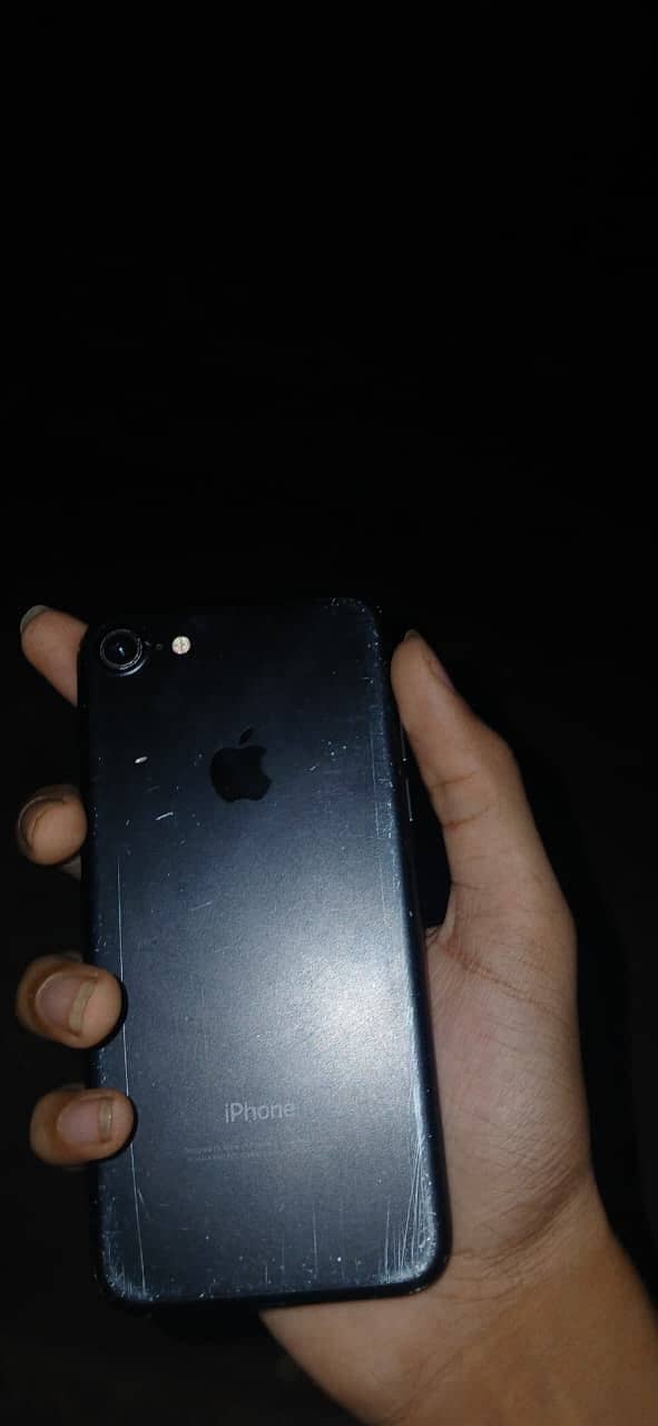 Apple iPhone 7 6