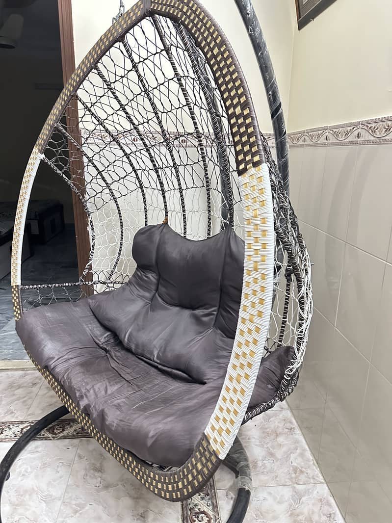 Hanging Egg Swing 4