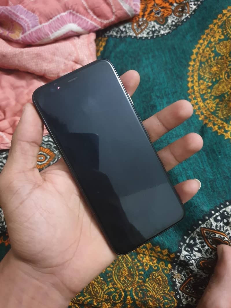 Google Pixel 4 3