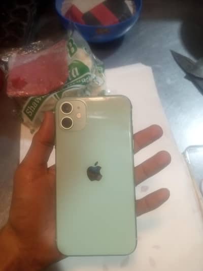 Apple iPhone 11