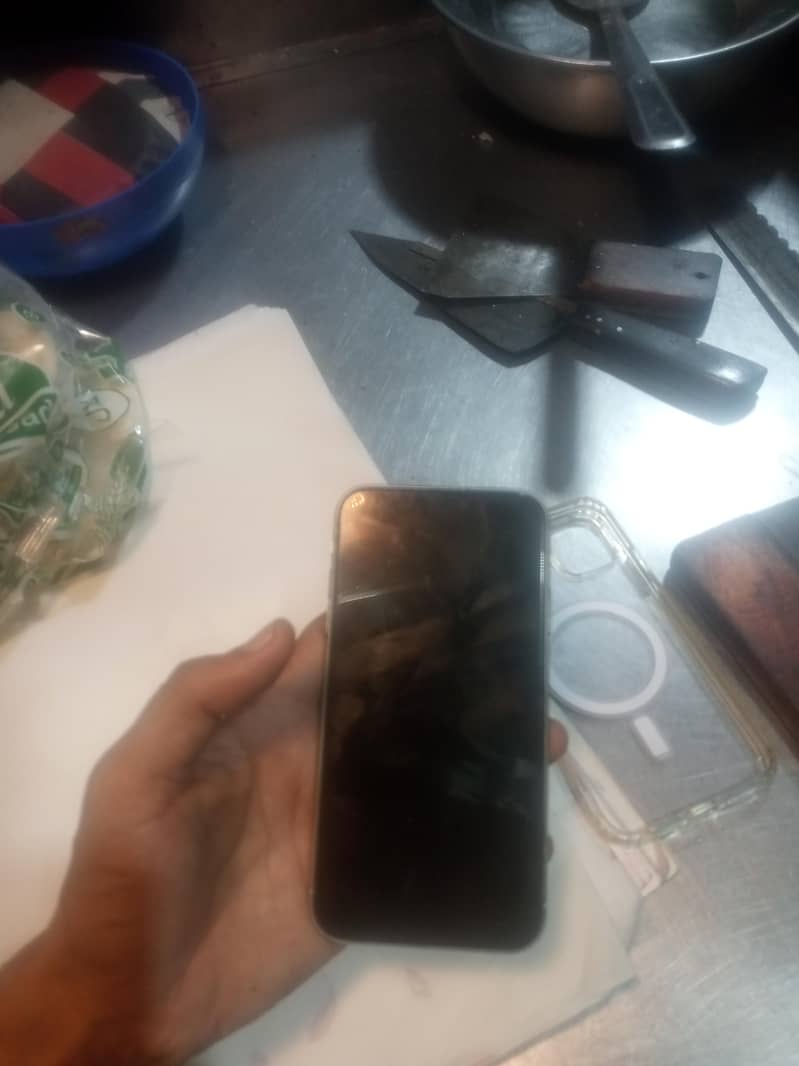 Apple iPhone 11 1