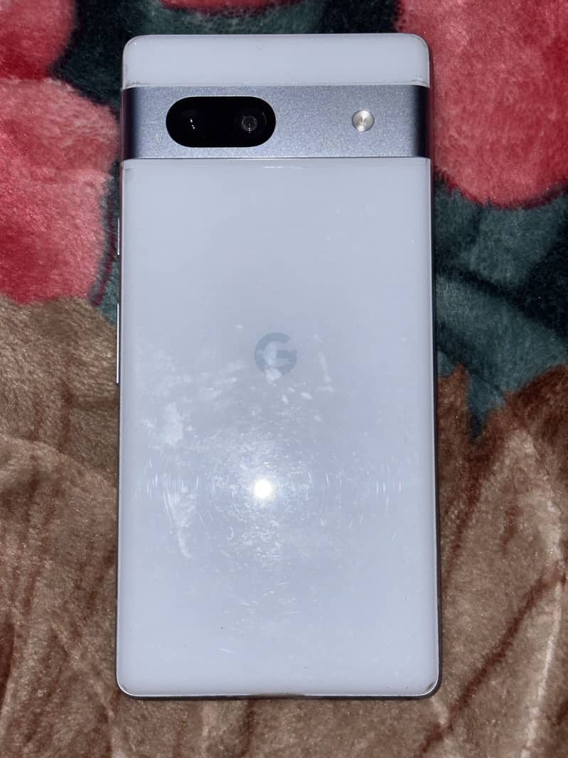 Google Pixel 7a 4